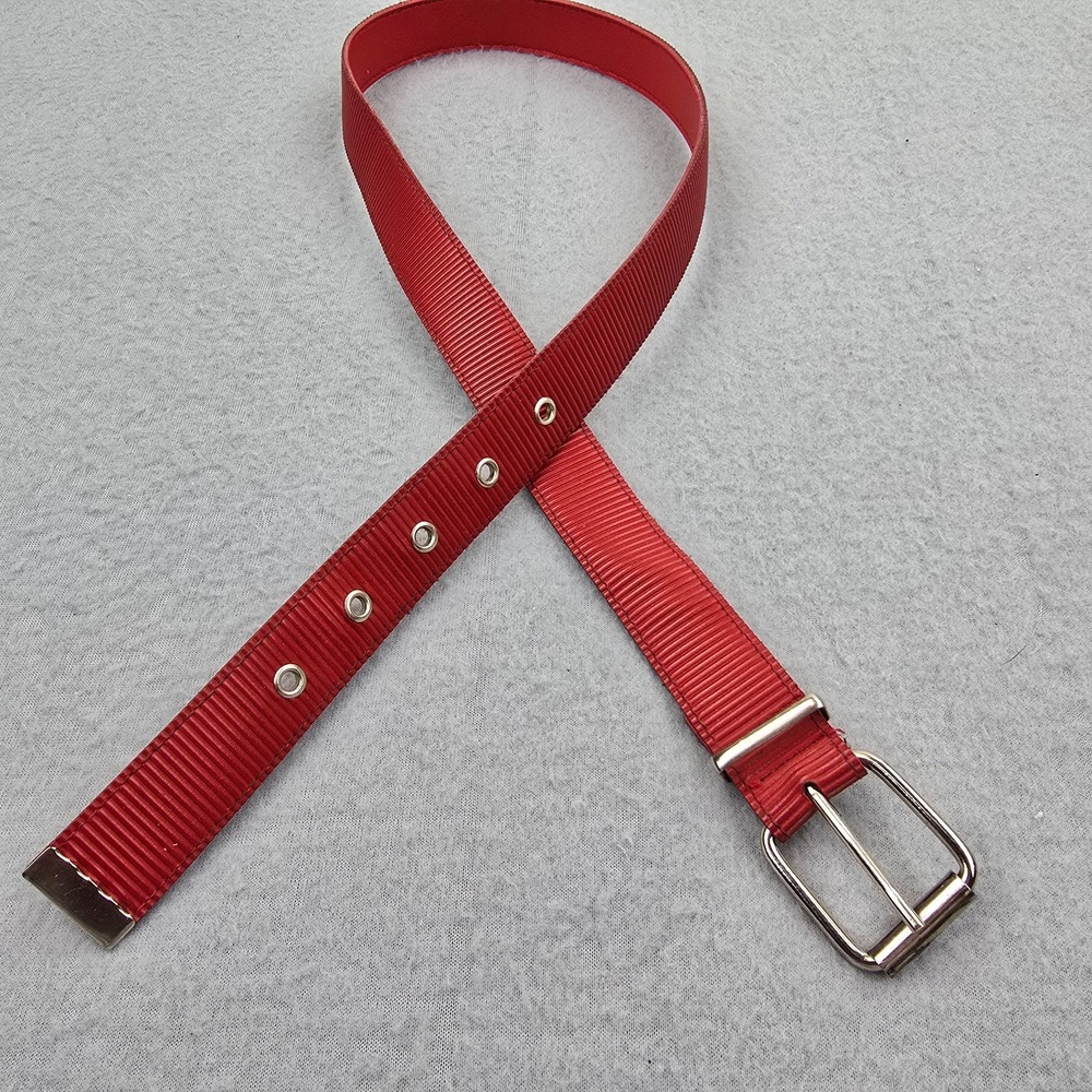 Womens Red Canvas Silver Buckle Ribbed Webbing Casual Fashion Adjustable Belt